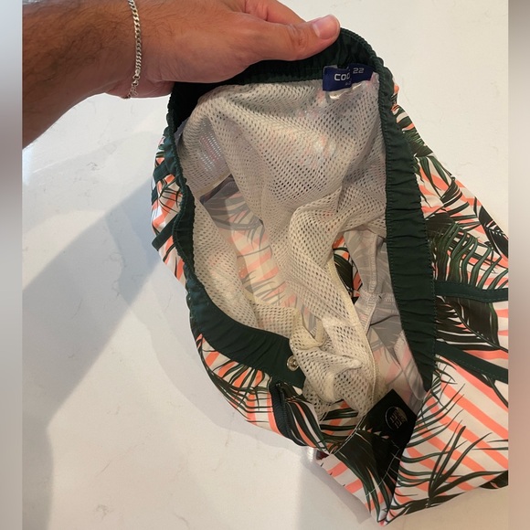 Code 22 men’s swimsuit, size M - Picture 5 of 5